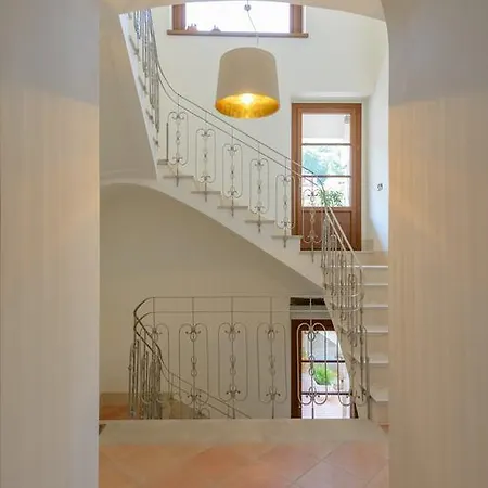 La Bifora 3*
